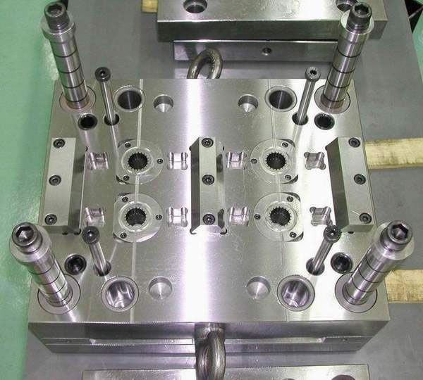 单色塑胶模具