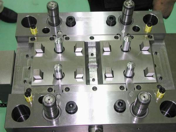 PlasticMold